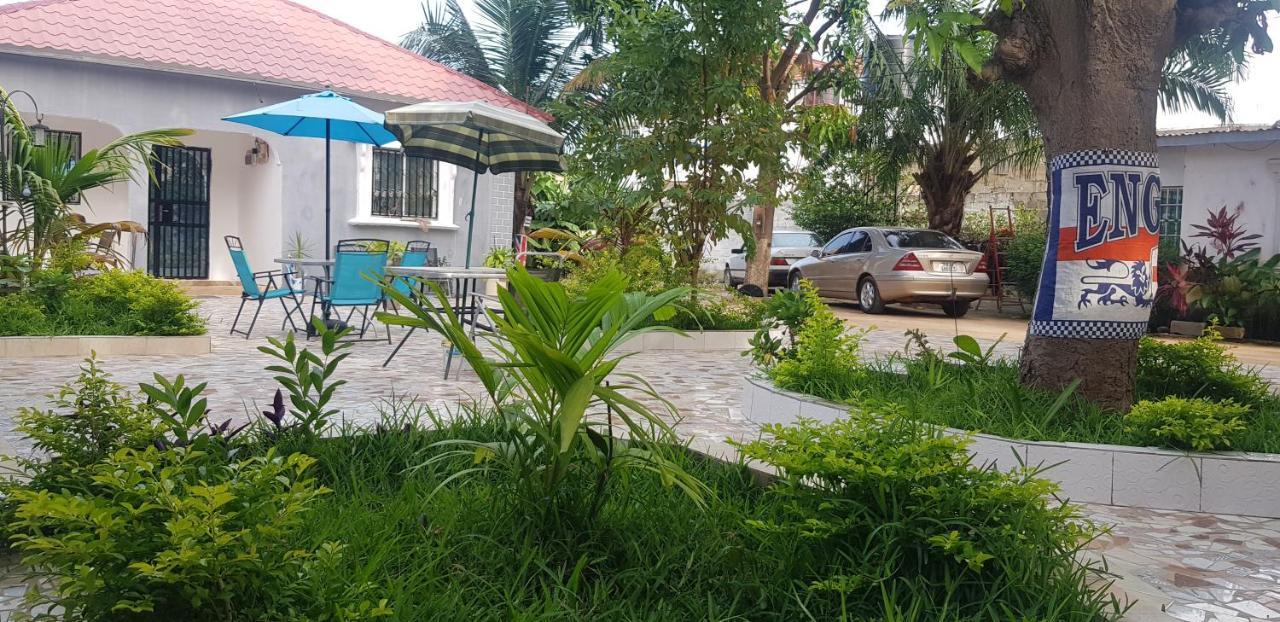 The Bb'S Apartment Brusubi ภายนอก รูปภาพ
