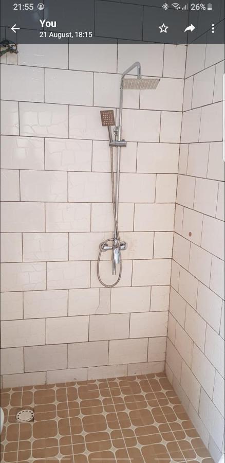 The Bb'S Apartment Brusubi ภายนอก รูปภาพ