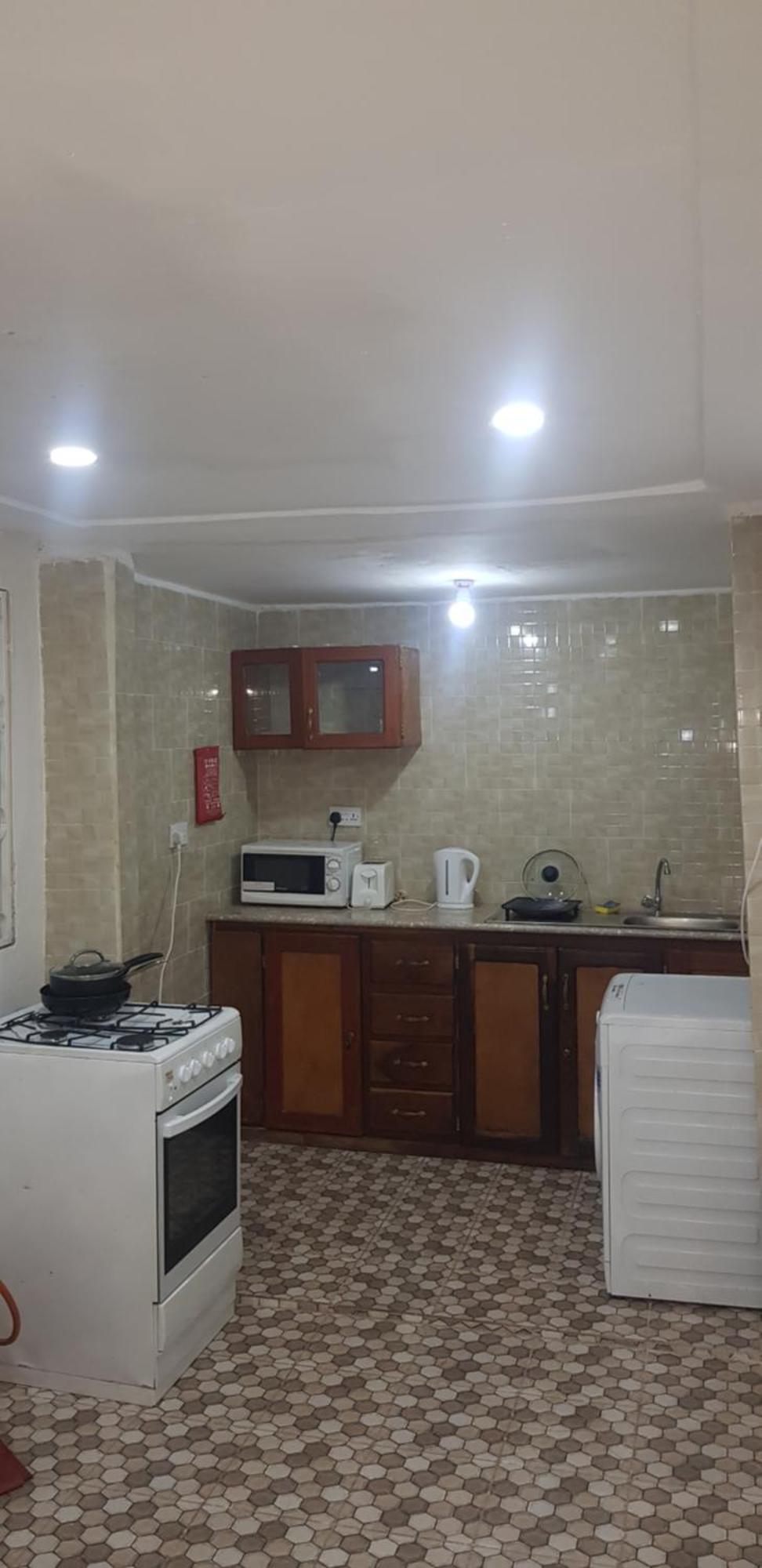 The Bb'S Apartment Brusubi ภายนอก รูปภาพ